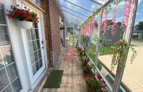 Suite A 2 BR w/ Bridge St. view - Foto 62