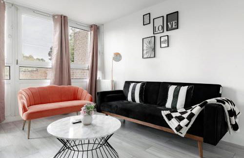 3BR Off A13 , Sleeps 6, 2mins to Langdon DLR,Free Parking - Photo 5