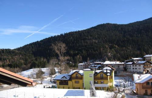 Fiore del Brenta 1 a 50 m dalla fermata dello skibus gratuito - Foto 23