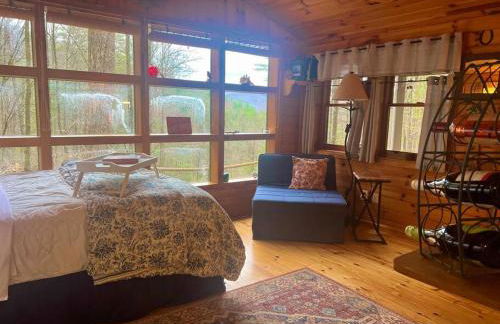 Private Mtn Love Shack w/ fast wifi, BBQ & view - Foto 51