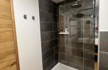 Appartements Prestiges I Draps&ménage inclus I parking privé - Foto 16