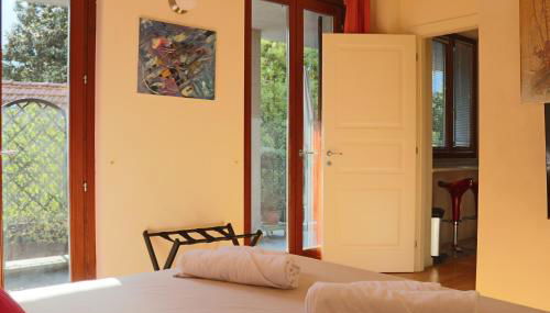 Lake Como View - Luminosa casa con PISCINA e Terrazza - Foto 5, wardrobe