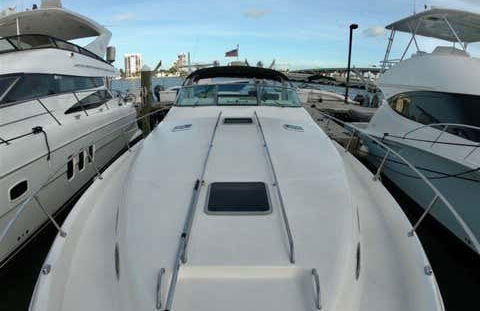 Fort Lauderdale Private Yatch Rental with Skipper - Photo 2