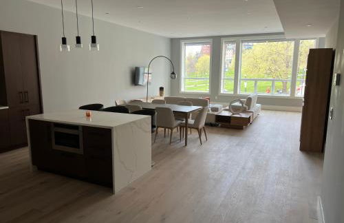 The Monty Boston - Foto 24