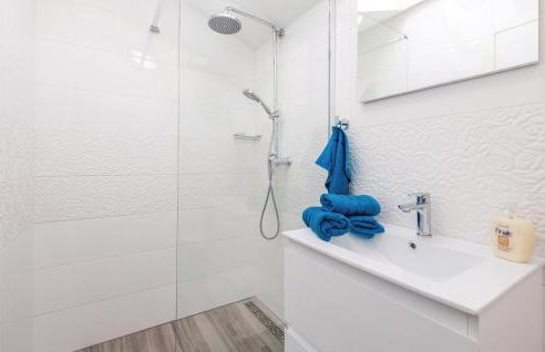 Nice Home In Drazice With Wifi - Foto 51