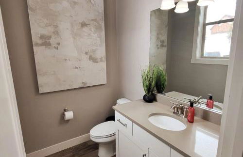 Paradise View Lodge - Amazing Lake Views, Playroom, Pool, HotTub! - Foto 74