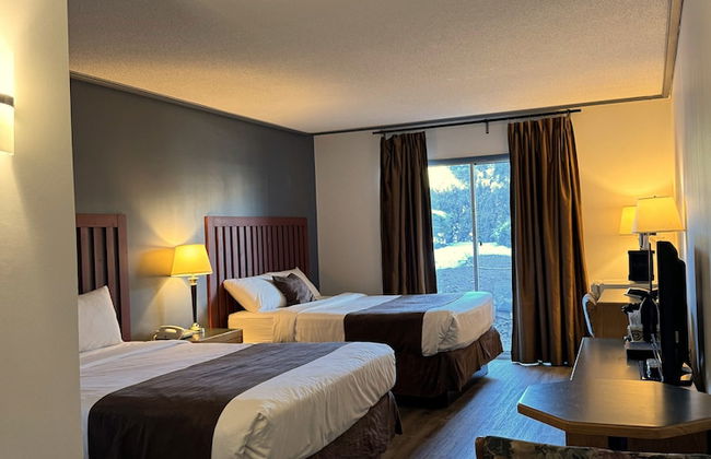 Divya Sutra Plaza and Conference Centre, Vernon, BC - Foto 43