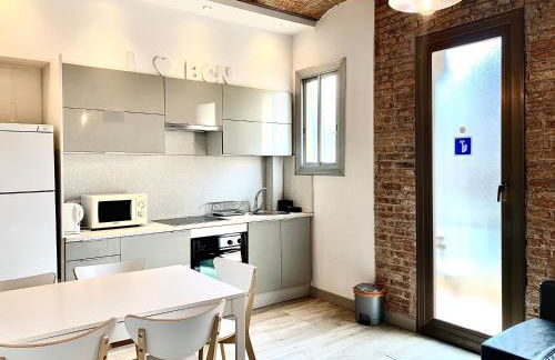 Charm Miró - Photo 8