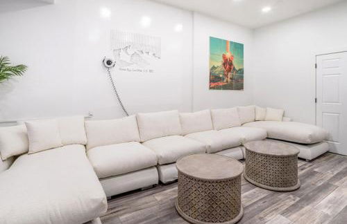 Boulder Luxury Getaway 7 acres River & Pond - Photo 13