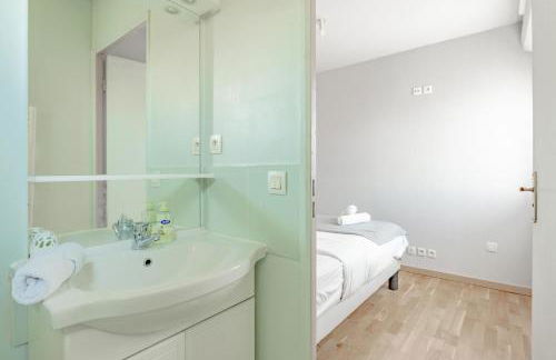 Séjour Cosy - 5 min Aéroport Orly - Parking Privée & Terrasse - Foto 20