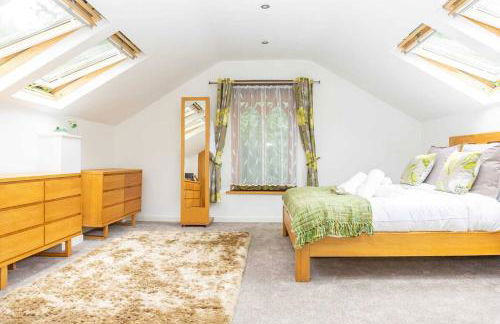 Luxury -Chelt Walking-2Bed-Long Stays-Parking - Foto 14