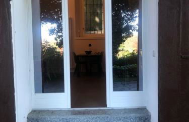 Villa Santa Chiara Lesa - appartamento vista lago con piscina - Foto 18