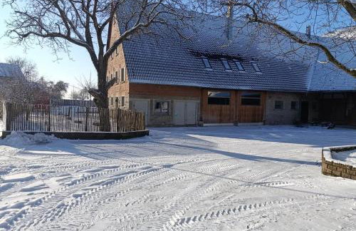 Landurlaub mit neugierigen Blicken in den Pferdestall, eingezäuntem Garten, Kamin und Sauna - Foto 58