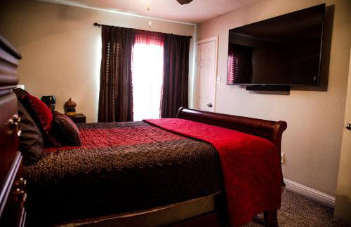 Cozy 2 Bedroom Townhome in Addison - Foto 4