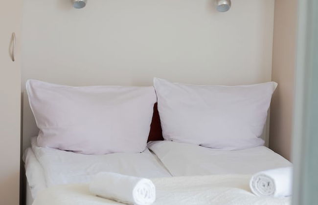 Sunny Seaside Apartment by Renters - Foto 74