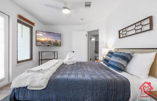 Georgian Oasis with Private Pool - An Irvie Home - Foto 28