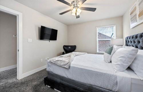 Near Med Center NRG Balcony Yard Desk WiFi Games - Foto 28