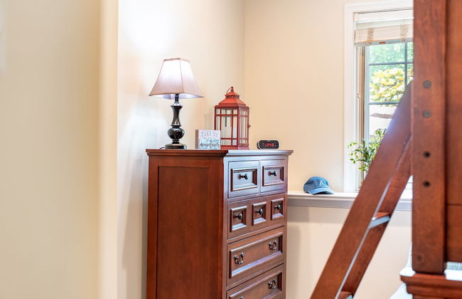 Highland Hideaway by Avantstay Group Poconos Retreat w Patio Game Room - Foto 46