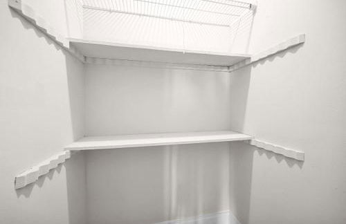 Serene Poolside Getaway Lake Access Parking - Foto 77