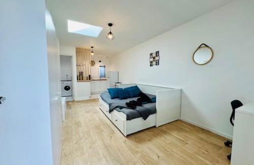 Studio L'Éclat - Parking - Machine à laver & Wifi - Foto 9