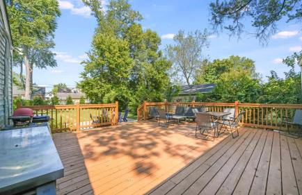 Modern cozy residential home local experience - Foto 53