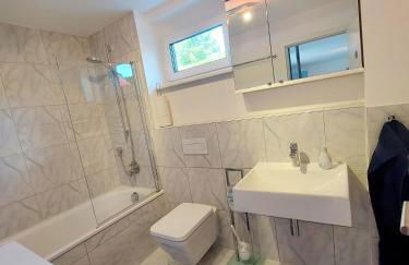 FeWo zwischen Freiburg und Europa Park Rust nur 200m zur S-Bahn - Foto 11