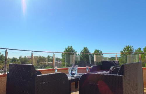 Villa Oasis WITH LARGE PRIVATE SWIMMING POOL - Foto 28