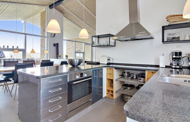 "Judeth" - 300m from the sea - Foto 37