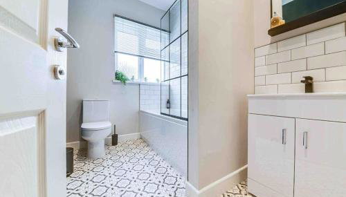 Glasswing Stays The Collier's Rest - Foto 3, Shower