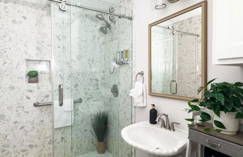 Gulf Views, Hot Tub, Steps to Beach - Foto 48