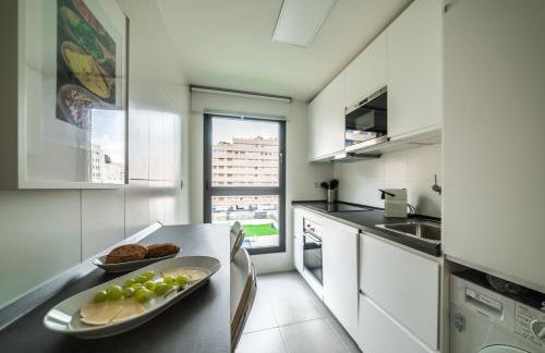 La Serna Premium Center - Photo 8