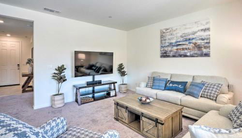 Sacramento Retreat with Yard about 13 Mi to Dtwn! - Photo 2