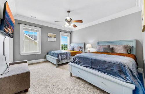 Lush Palace Has Power and Water, MTR Options - Foto 13