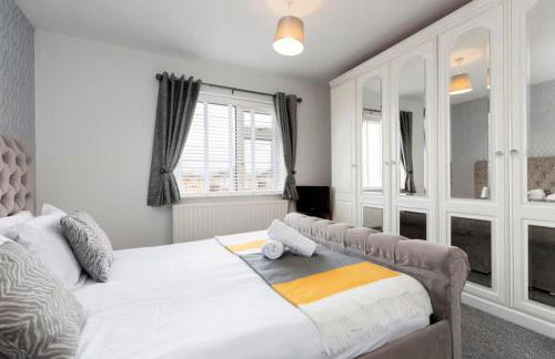 DiscountsContractorsWIFIFree ParkingSmart TV - Foto 3