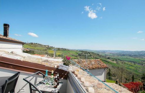 Amazing Home In Belvedere Fogliense - Foto 12