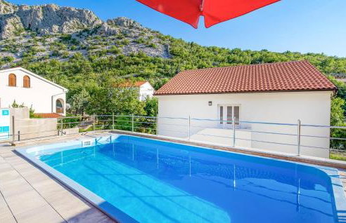 6 Bedroom Stunning Home In Lukovo - Foto 10