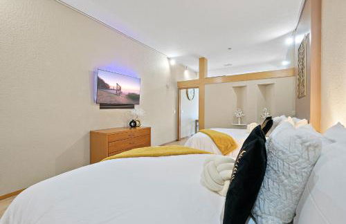 European style Queen Suite in Palm Coast - Best view with Balcony near Beaches! - Photo 14