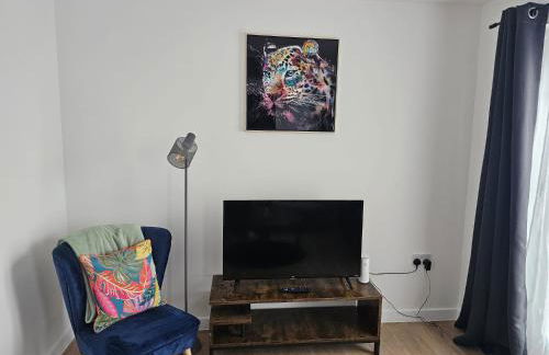 Homington House Long Stays Sleeps 7 Free Parking - Foto 22