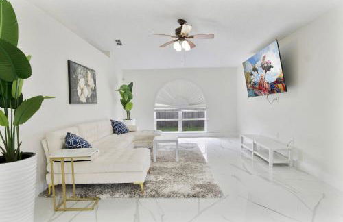 The Four at Bartow, 4BR Retreat - Foto 16