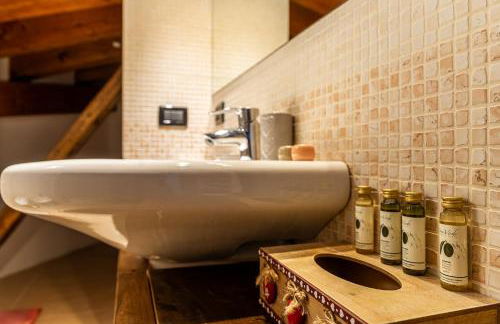 PETIT CHALET ANNA - Rifugio in mezzo alle montagne - Foto 32