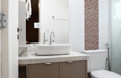 ApartDamani - Aptos por Temporada no Centro de Foz - Foto 17