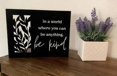 Luxury 6BR Retreat Firepit Foosball Backyard - Foto 29