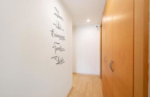 Modern and renewed Apartament Florí - Foto 31