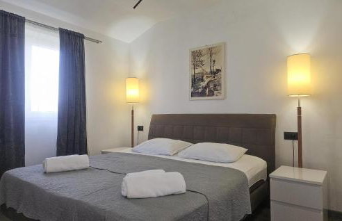 Lovely Apartment In Kucice With Wifi - Photo 11