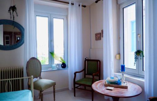 The Art House By The Sea - Photo 26