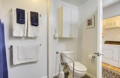 Modern and Spacious Home - 6 Mi to Dtwn South Bend - Foto 17