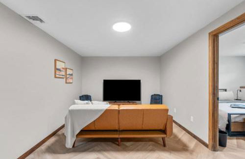 29 - Modern 5 Bedroom 2 Bath - Foto 11