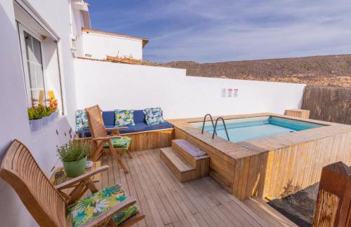 Casa Amaya - Spacious House with Pool, Large Garden, BBQ, 2 Terraces, and Ideal Location - Foto 3