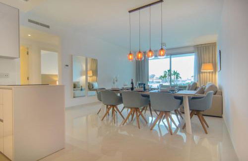 Belaire 4 bedroom apartment - Photo 8