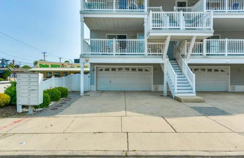 Condo with Deck Walk to Beach and Convention Center! - Foto 26